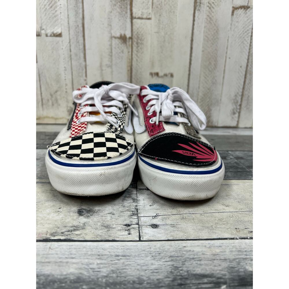 Authentic Vans x Taka Hayashi DIY Low Top Sneakers - Picture 9 of 16